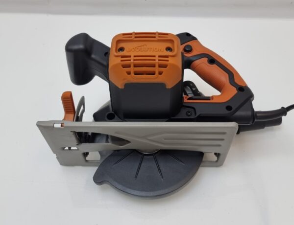 ae25f5f8bf63ea425f58c572980715bd