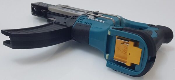 e76cfd7649418d89427a0ee249112072