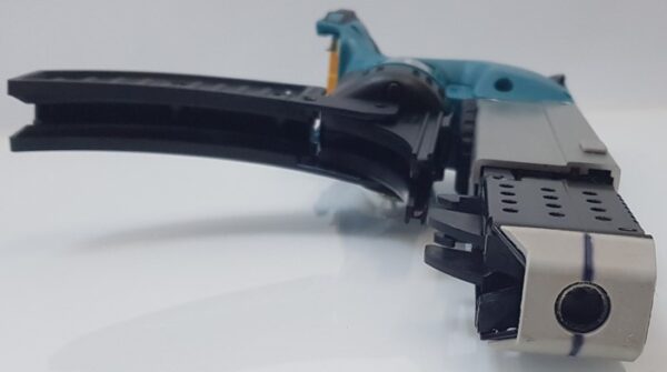 8f4702810fde5913915297dac330db5e